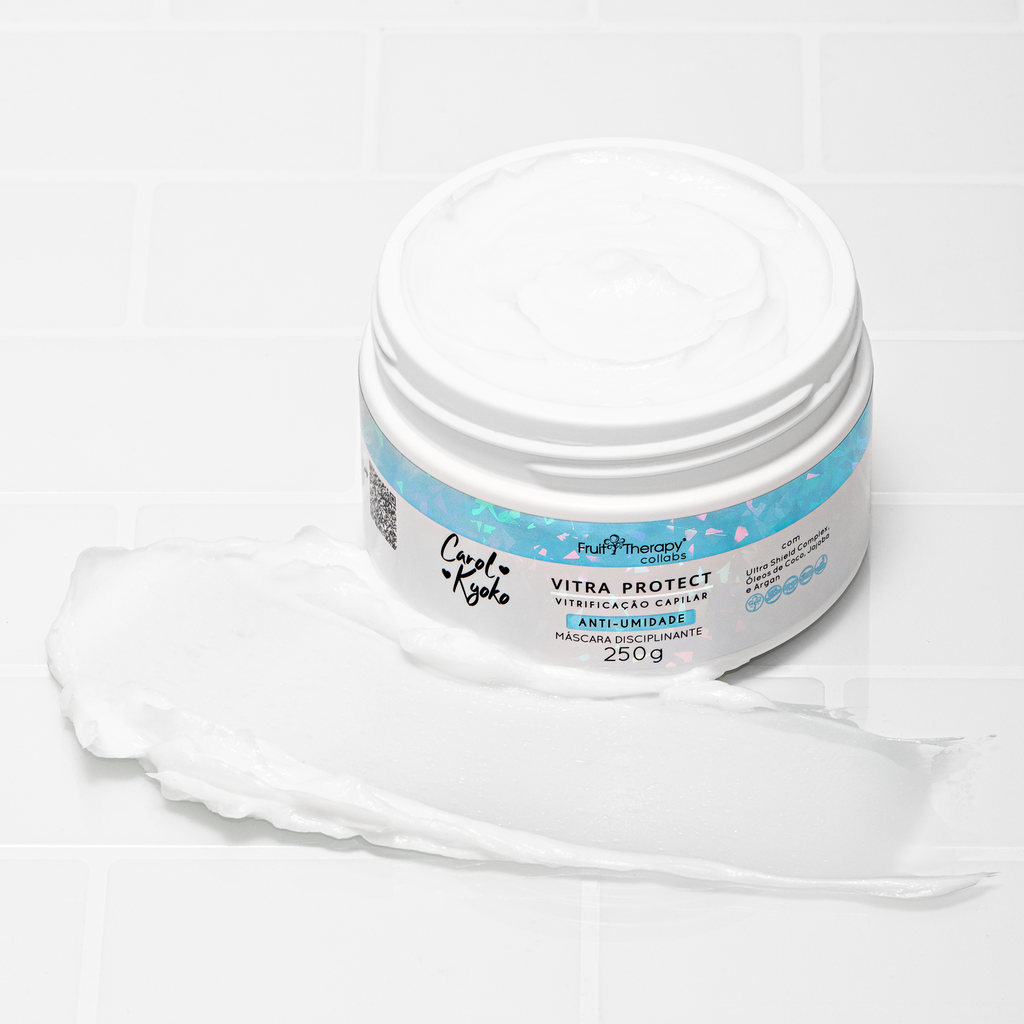 Kit Vitra Protect  c/ 4 itens + Shampoo Detox Esfoliante 290ml  | Fruit Therapy Collabs Carol Kyoko